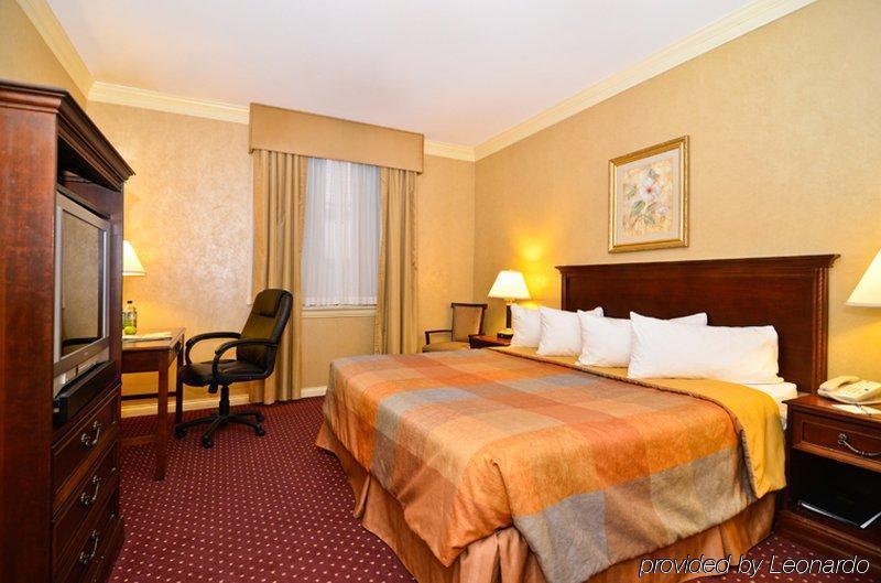 Fairfield Inn & Suites By Marriott Milwaukee Downtown Room photo